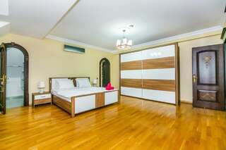 Отель HOTEL APARTMENT VIP SAHIL RESIDENCE Баку Апартаменты с видом на море-9